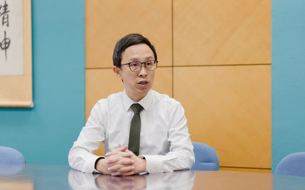 校长李安迪认为要把AI用得好，是能够推动改变整个学教模式的关键。