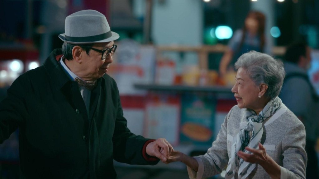 胡楓與羅蘭曾在劇中多次飾演夫妻。 胡楓與羅蘭曾在劇中多次飾演夫妻。