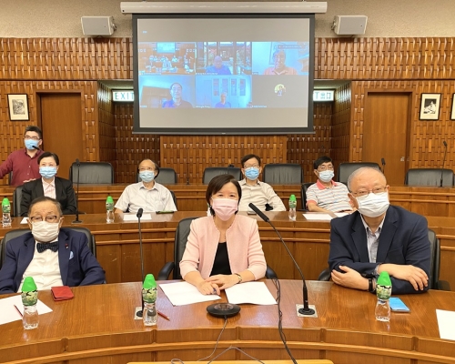 兩院院士選舉以線上結合線下形式進行座談會。