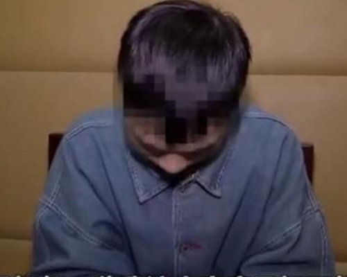 涉事女孩的男網友稱自己是個不懂事的少年,希望得到女方家長原諒。(網圖)