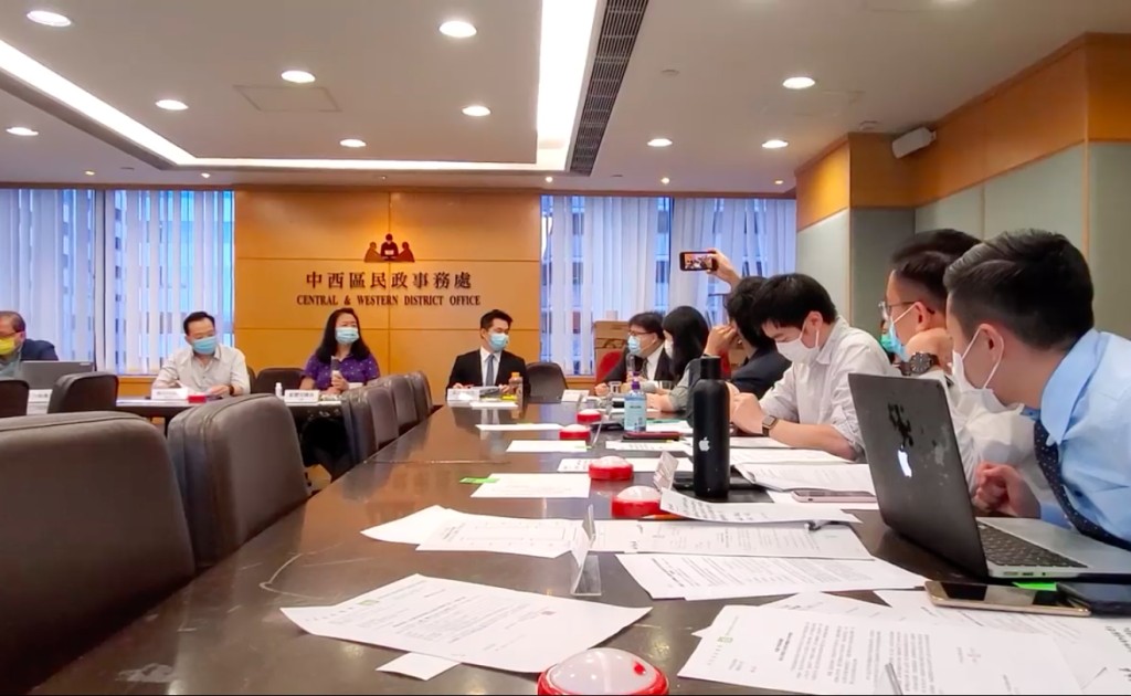 區議員任嘉兒FB影片截圖