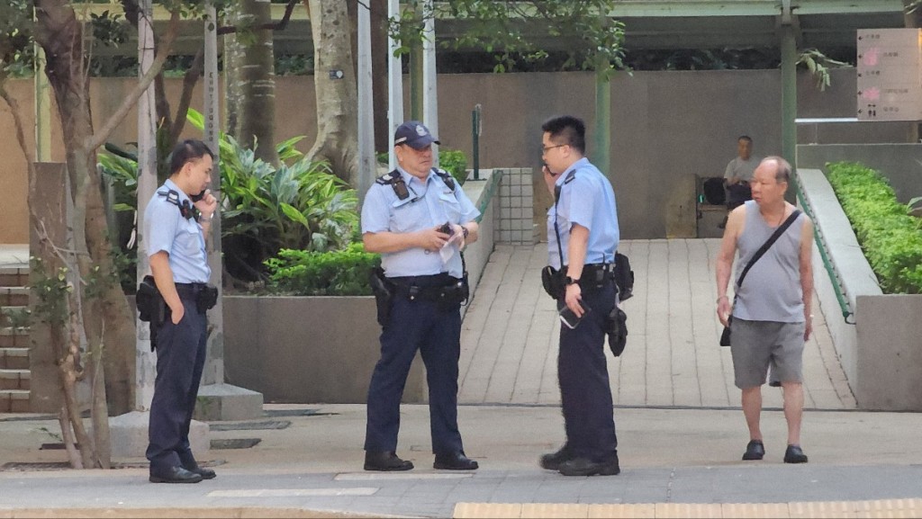 警員在場調查。