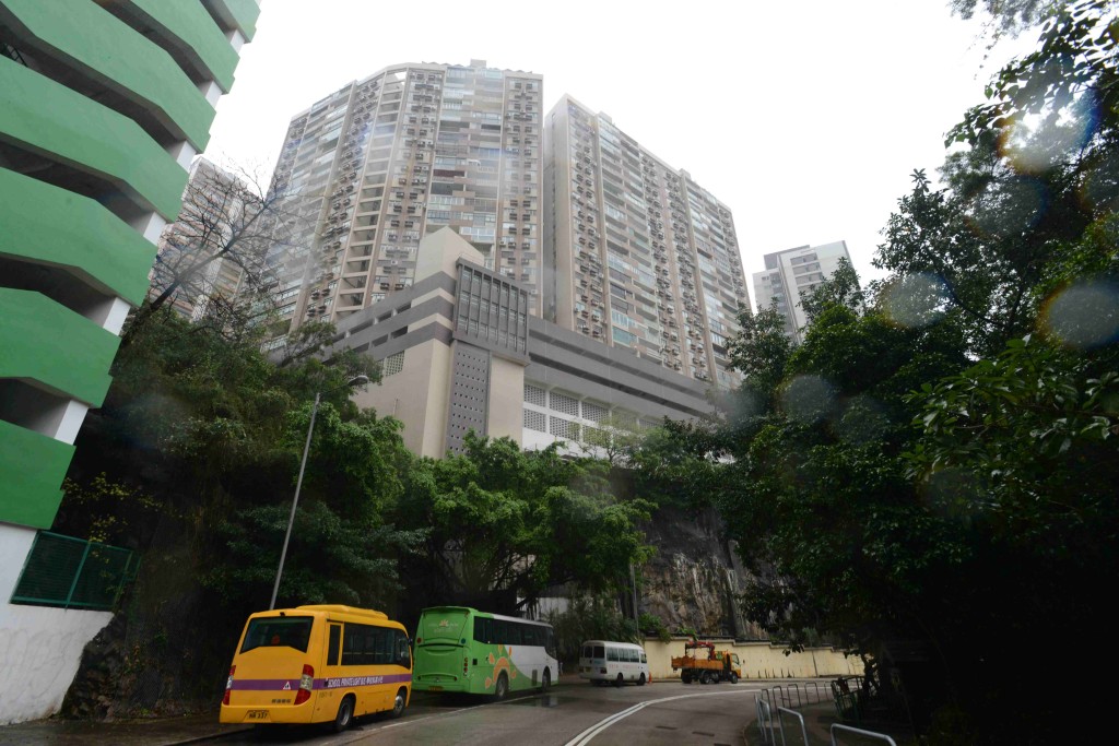 資深傳媒人劉細良4380萬沽雲峰大廈。