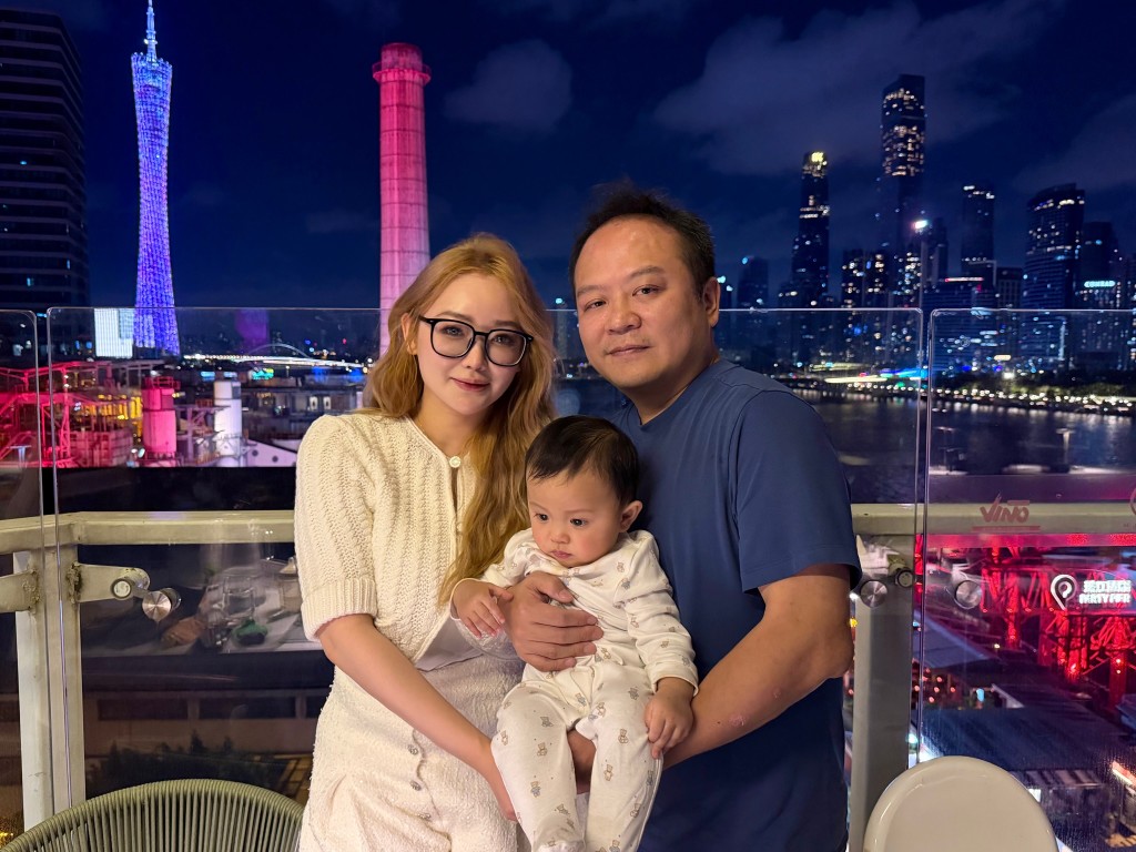 程美段與圈外人老公育有一子。 程美段與圈外人老公育有一子。