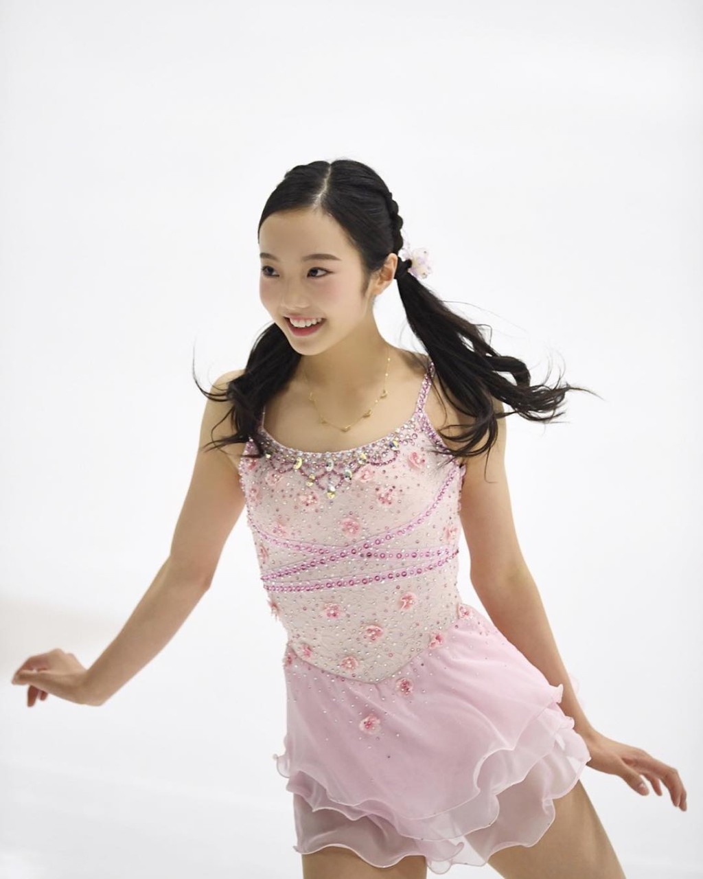 日本網民讚本田真凛美貌超越福原愛。