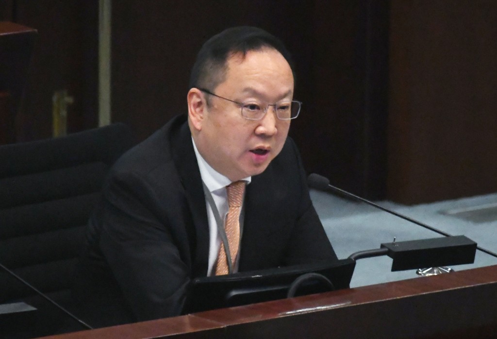 陈仲尼关注政府有否提醒这些提供者，需要协助内地企业分析及评估目标市场的地缘政治风险。资料图片