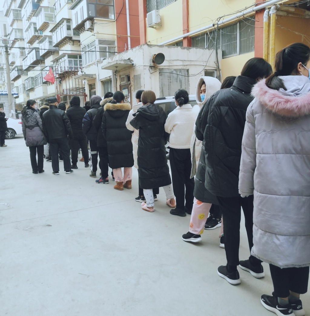 石家莊居民今日進行病毒檢測。網上圖片