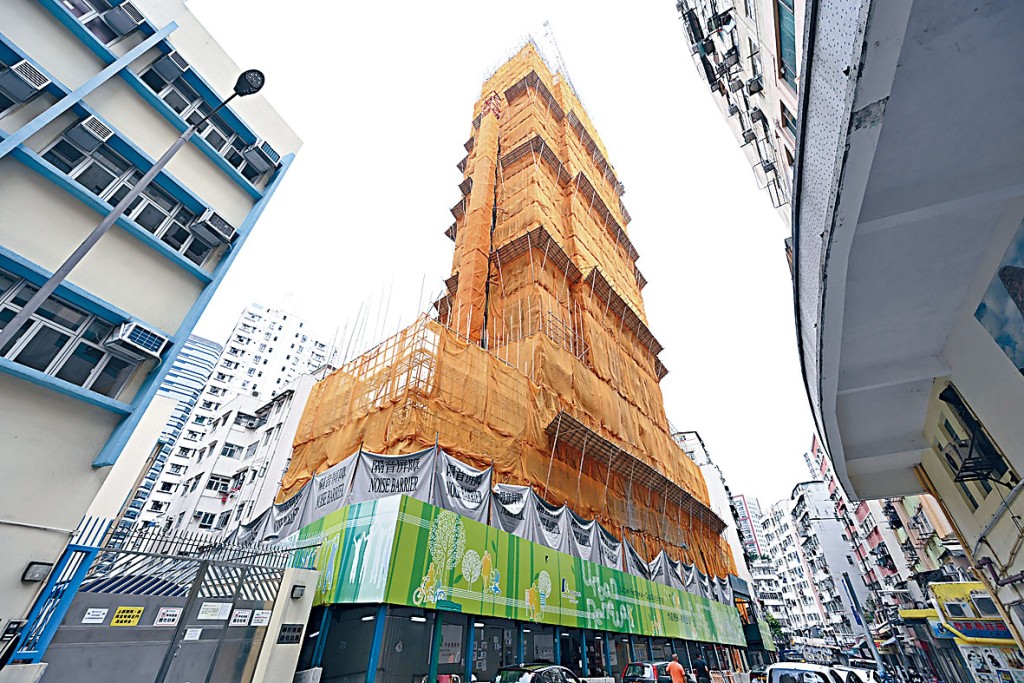 Bal Residence屬單幢式住宅物業,合共提供156伙。
