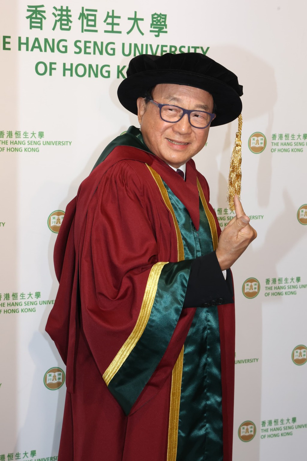 許冠文對於未能成為金像影帝,直言有提名已很犀利。 許冠文對於未能成為金像影帝,直言有提名已很犀利。