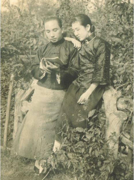 1924年，民新影片公司開拍香港第一部故事長片《胭脂》，由黎北海編導，黎民偉及太太林楚楚主演。（《香港記憶》圖片）