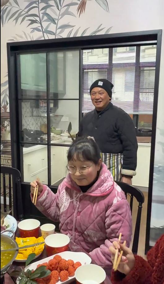 胡格林的创意料理再惹关注。抖音