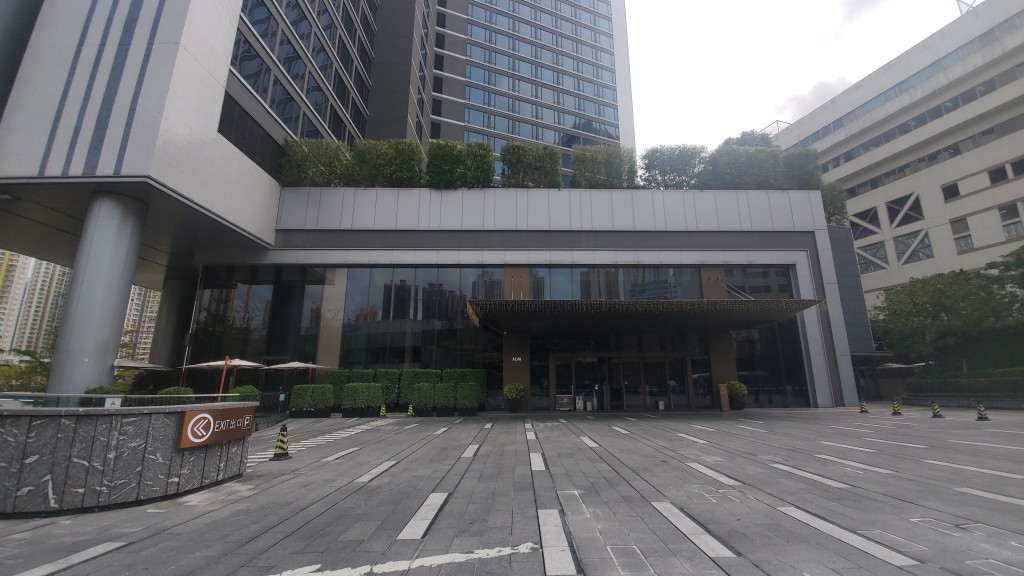 男住客在酒店房間內上吊昏迷送院。蔡楚輝攝