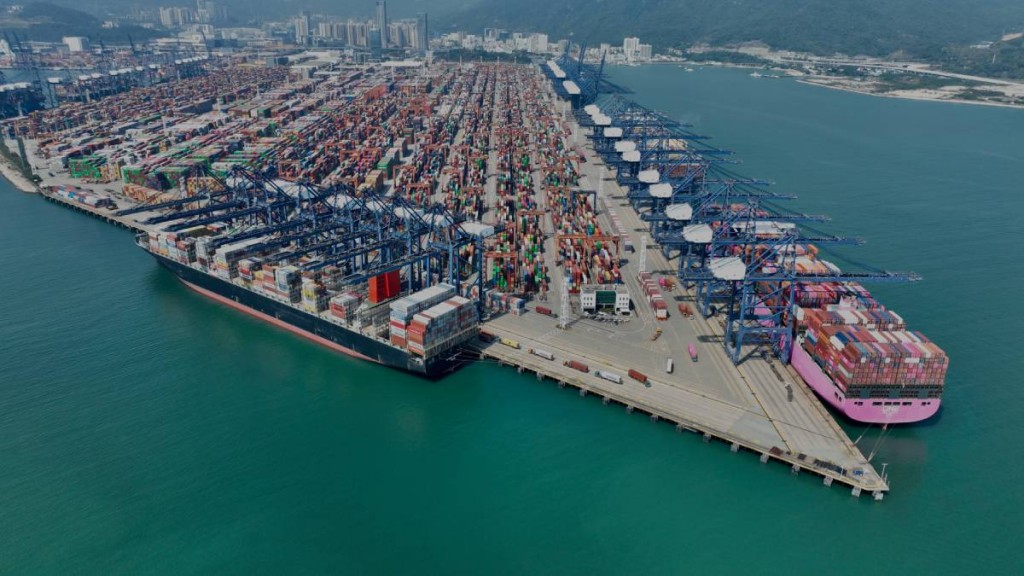 中國禁毒部門根據美方線報，在深圳鹽田港一可疑貨櫃起出430公斤可卡因。中新社