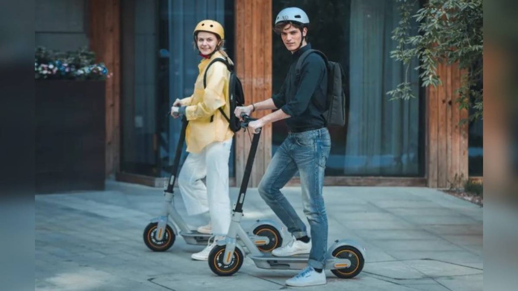 Segway有兩款電動滑板車有忽然「摺車」風險要召回。Segway