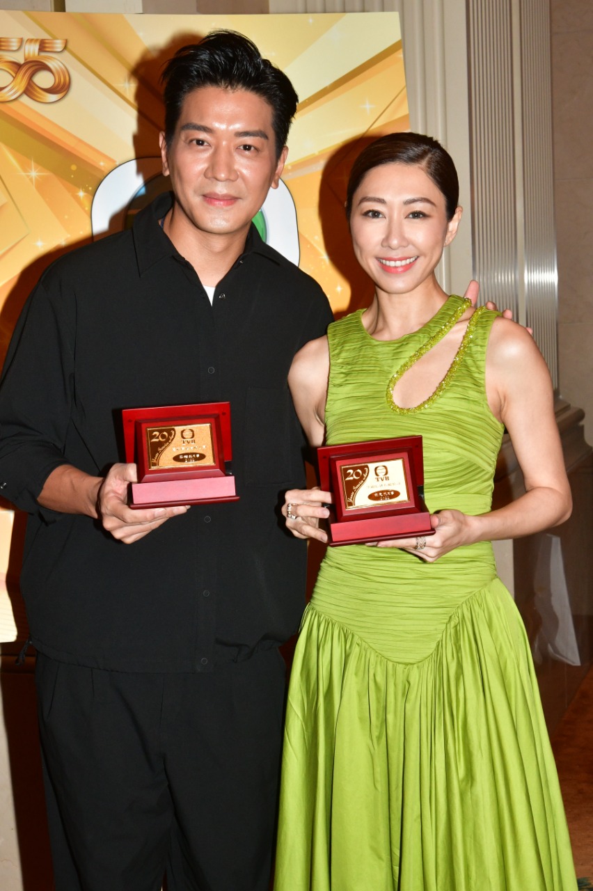 黎諾懿及胡定欣加入TVB廿年。