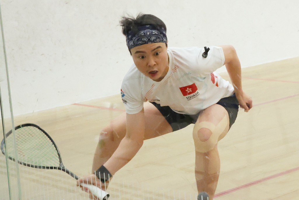 湯丸有認識的壁球教練居住受火災影響的樓宇中，幸出事期間剛出外教波。徐嘉華攝