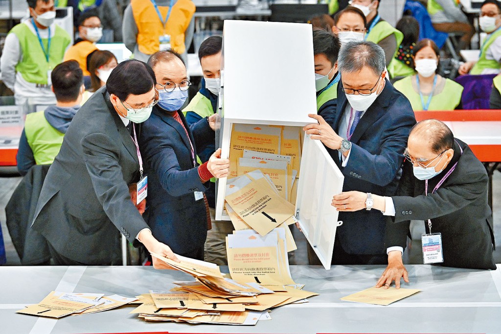 立法會選舉委員會界別補選，剛在十二月中進行。