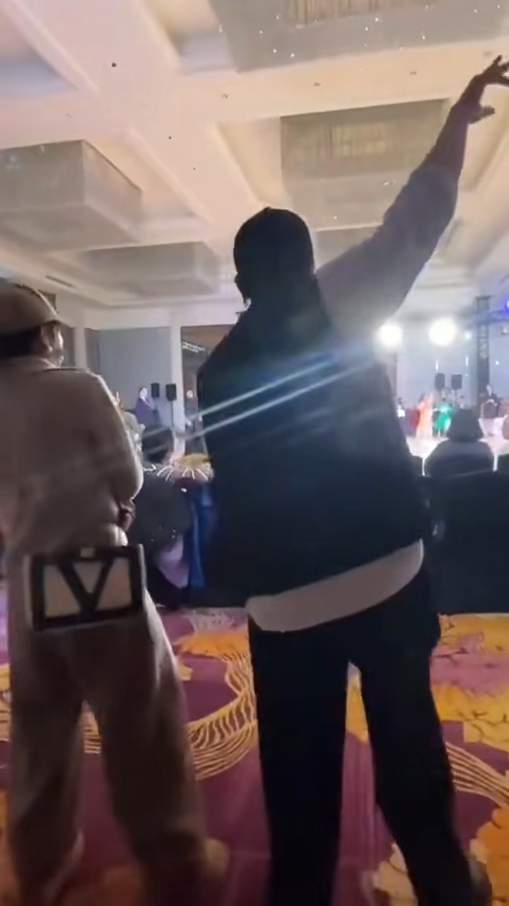 孫儷和鄧超當然出席支持。 孫儷和鄧超當然出席支持。