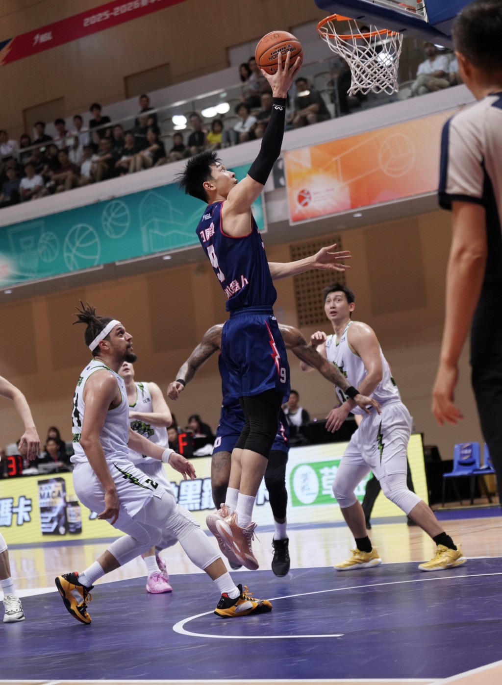 刁展望得到14分。香港金牛圖片