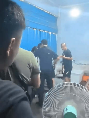 四川警破假牛肉黑心工場,拘16人。 四川警破假牛肉黑心工場,拘16人。