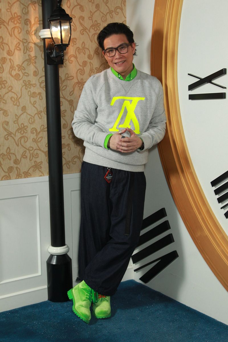 初为人父的阿公已从儿子身上体会到要终身学习的道理。