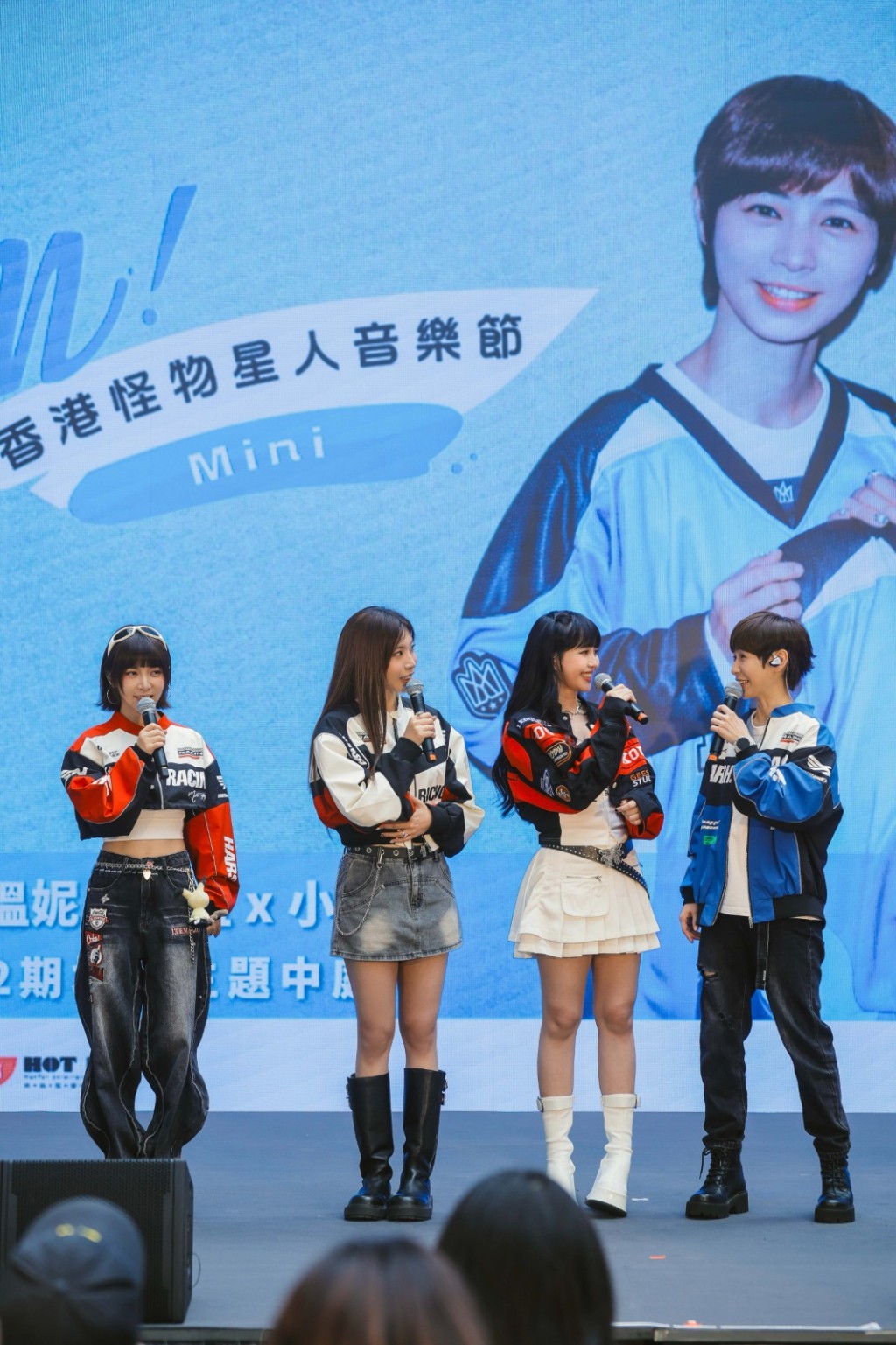 她們期待下次見面,不捨香港Fans。 她們期待下次見面,不捨香港Fans。
