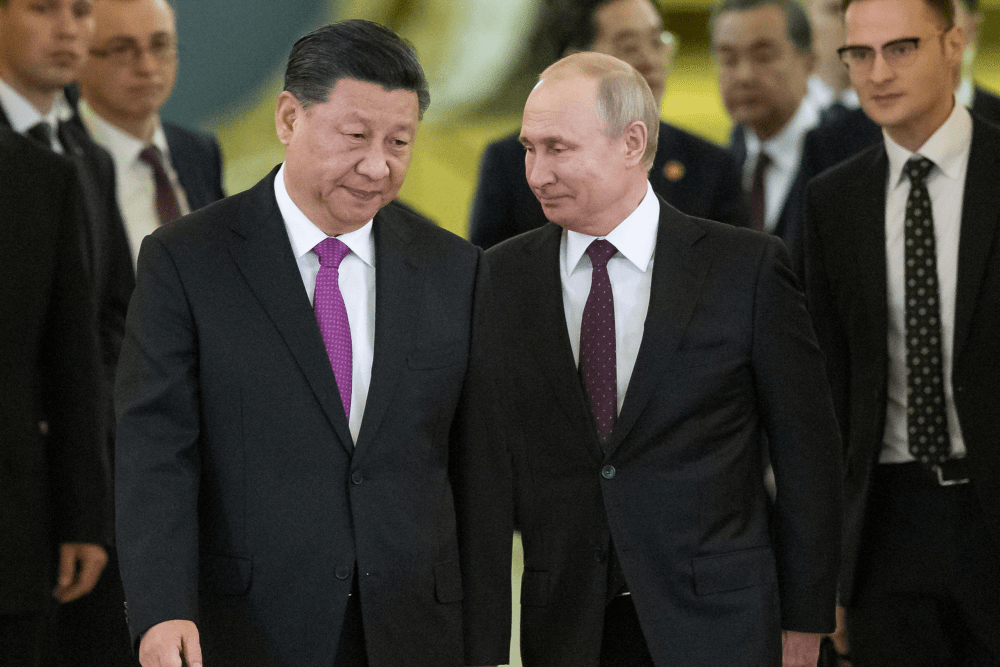 《公報》認為，王毅將討論與中國國家主席習近平訪問莫斯科的準備工作相關的問題。AP資料圖