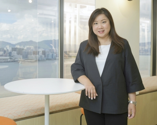 香港歐萊雅招聘總監呂碧瑩（Jade）認為，比起豐富的工作經驗，更重要是擁有發展潛力、學習敏銳度。