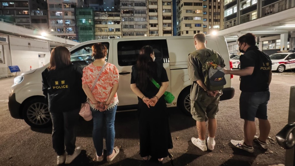 警旺角搗破非法釣魚機賭場,拘捕4人。警方圖片