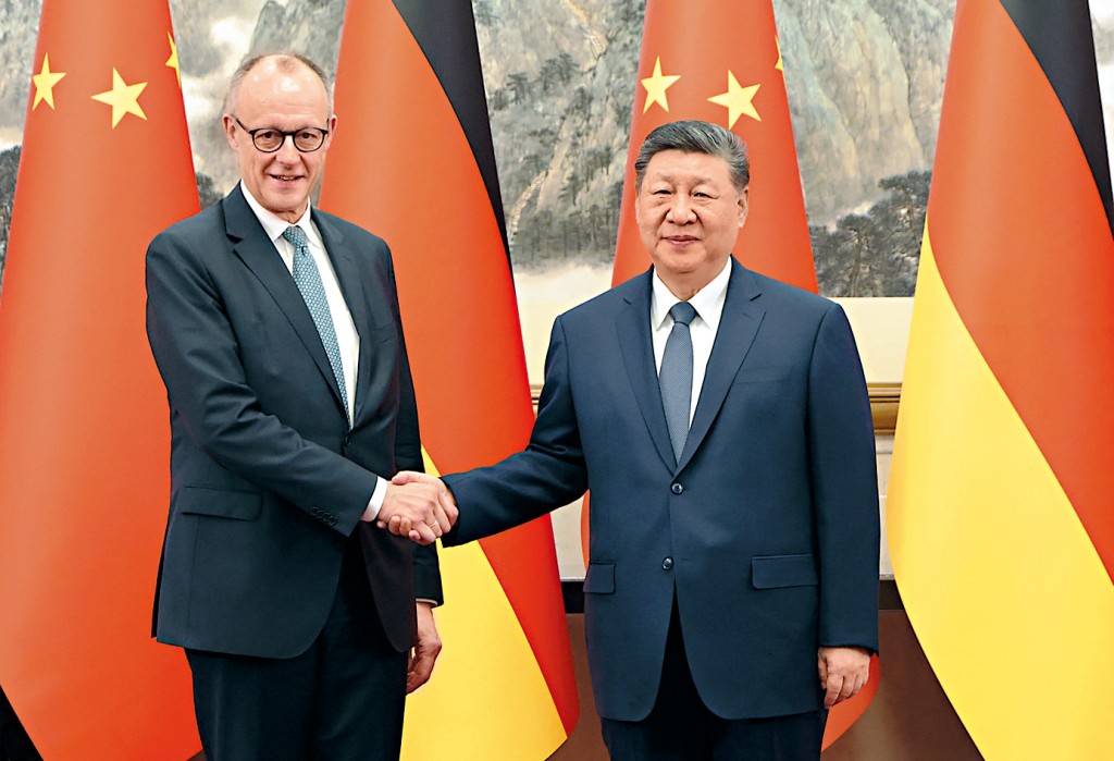 習近平會見德國總理默茨。