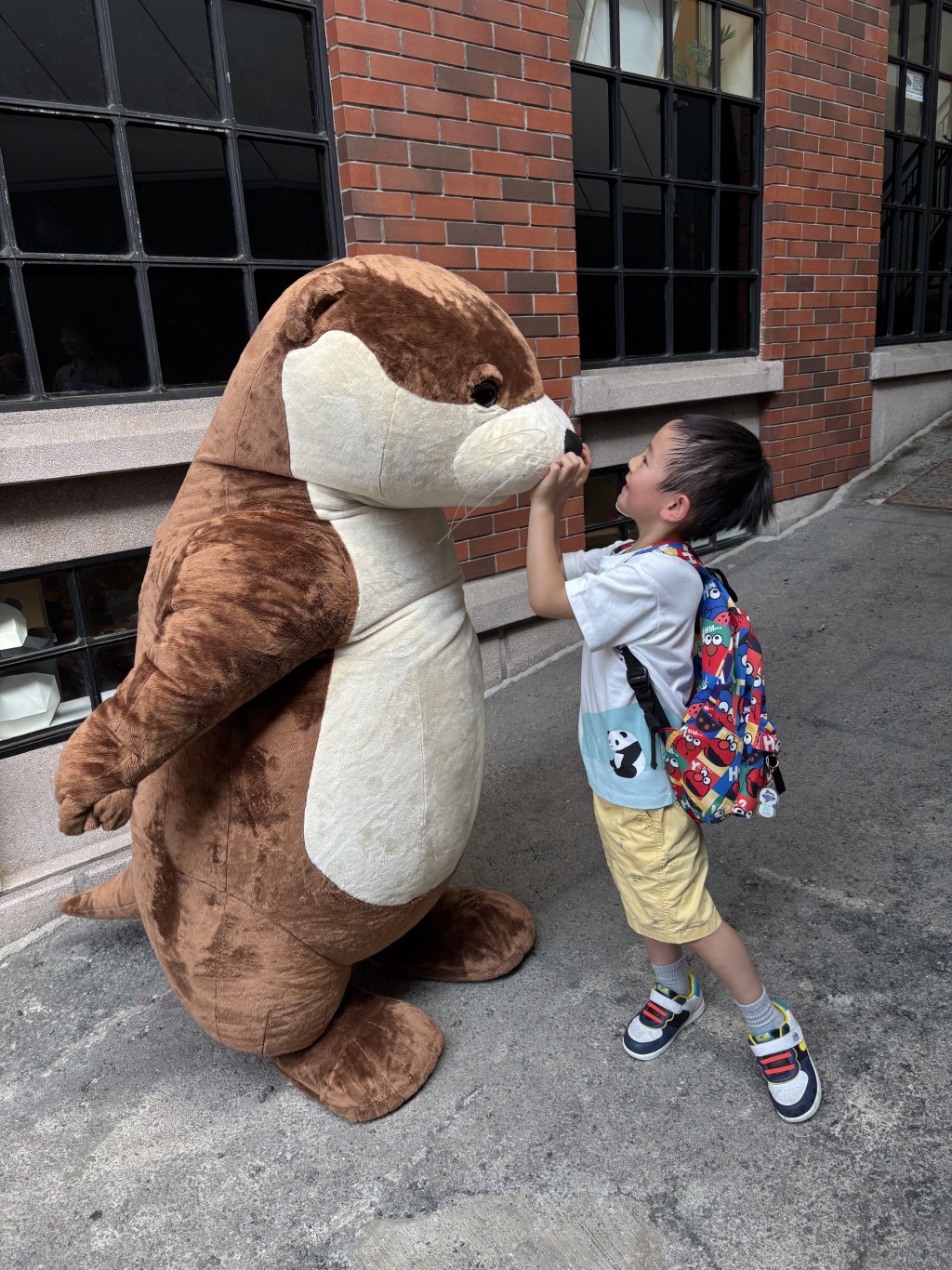 可愛吉祥物歐亞水獺Lutra當日亦會與大家見面。(圖片來源:世界自然基金會香港分會) 可愛吉祥物歐亞水獺Lutra當日亦會與大家見面。(圖片來源:世界自然基金會香港分會)