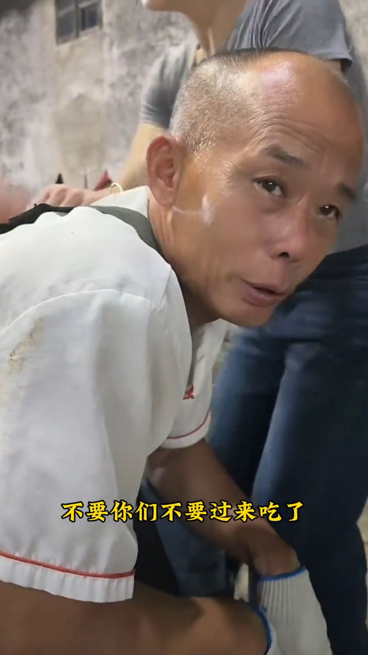 順德的莫氏雞煲爆紅，老闆累得叫網民不要再去吃。