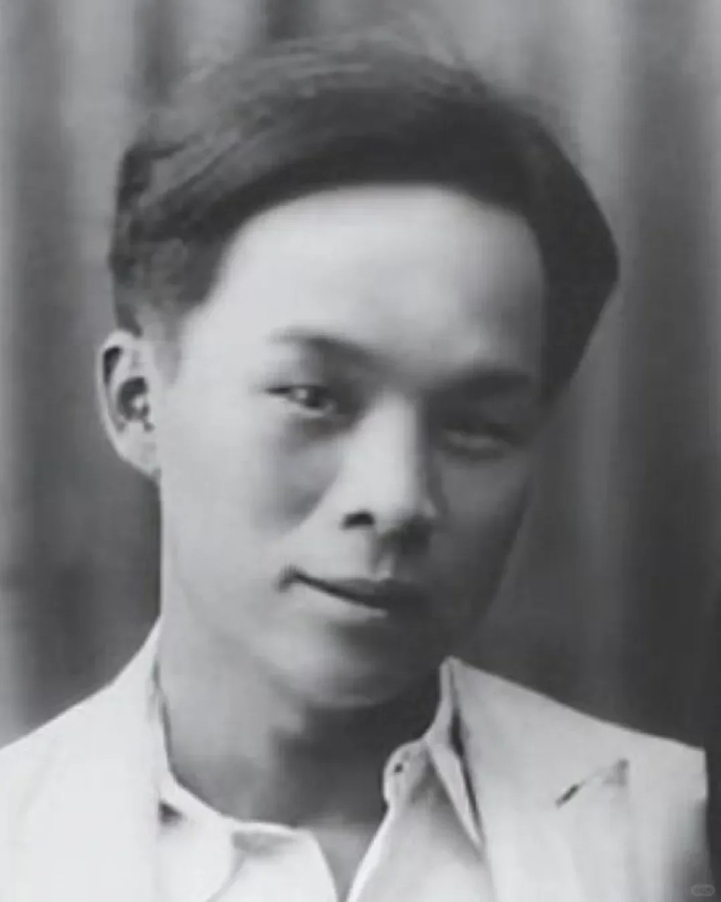 胡蘭成一生與無數女人糾纏不清。