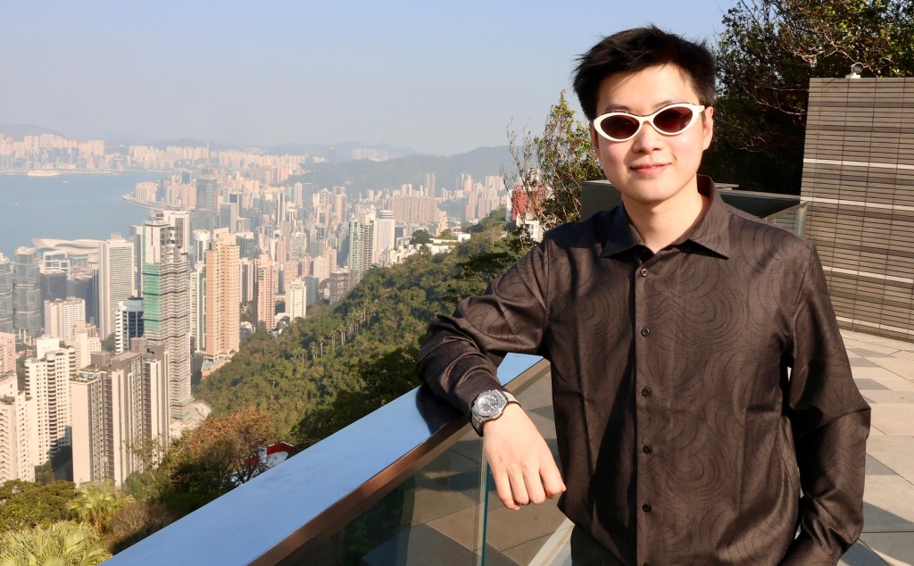 家住深圳的趙心童每年來港十數次，曾跟朋友上山頂飯。徐嘉華攝