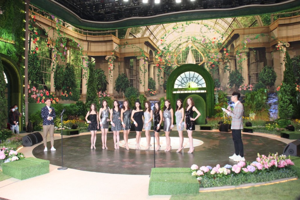 港姐決賽的夢幻花園舞台率先曝光。