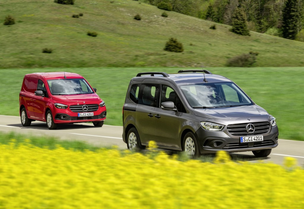 Citan備有Tourer(前)商旅款，以及Panel Van(後)小貨車供買家選擇。