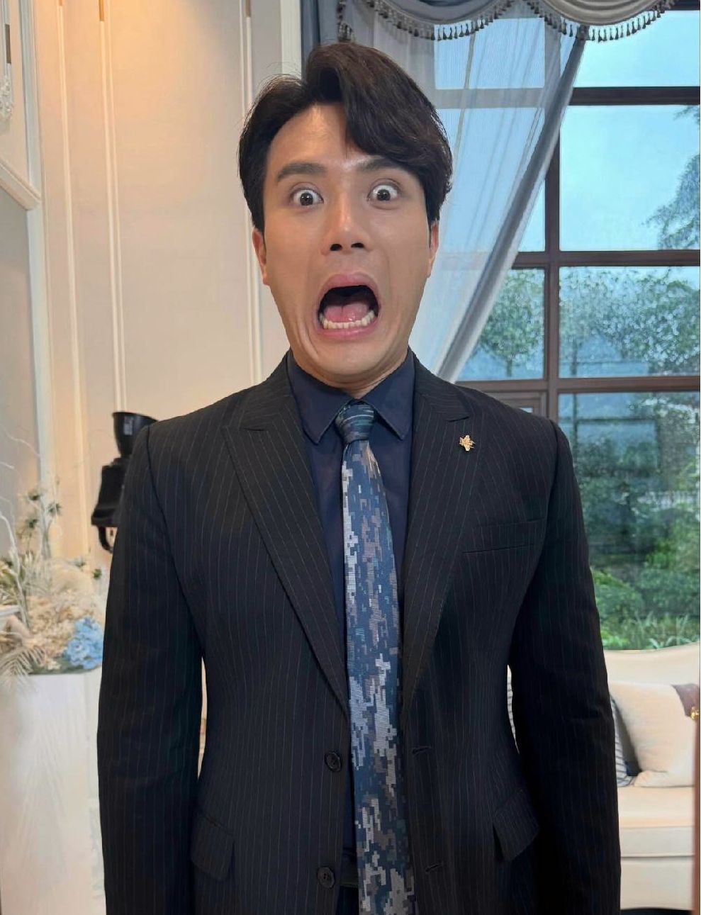 陳浚霆被全身密麻麻紅疹嚇親。