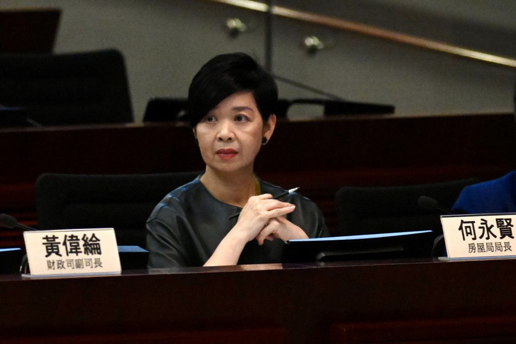 何永賢指，當局評估7座樓宇難以用合乎成本效益的方法復修，相信有關樓宇最終都需拆卸。
