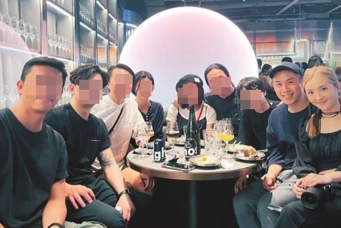 網上傳出Mag和Anton跟7名友人同枱聚餐相片。