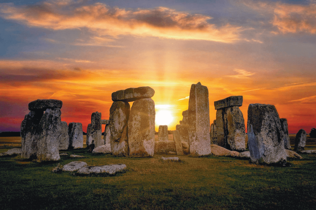 在世界各地的巨石陣（Stonehenge）或好一些古代建築物，建築方位與太陽周年間出沒位置關係密切，部分考古學家認為是為了記錄太陽出沒位置而建造的天文測量工具。