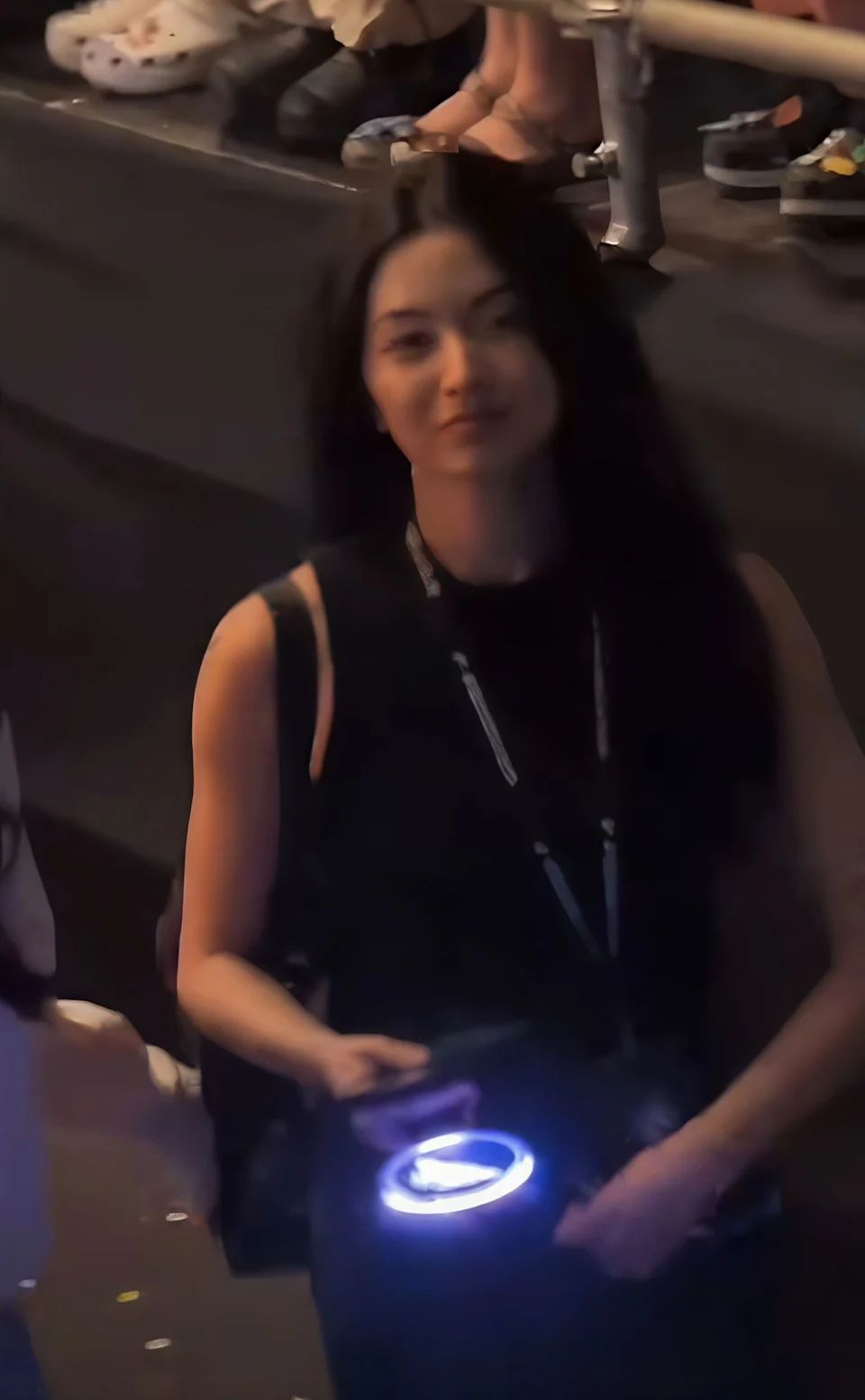 吳建豪的日本新婚太太荒卷繪美在F4泰國演唱會上被捕獲。 吳建豪的日本新婚太太荒卷繪美在F4泰國演唱會上被捕獲。