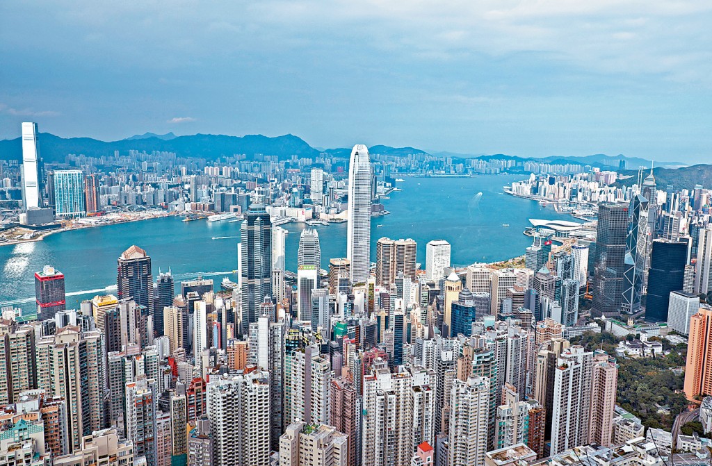 滙豐研究發表報告指,本港寫字樓空置率升至12.9%,創近20年高位。