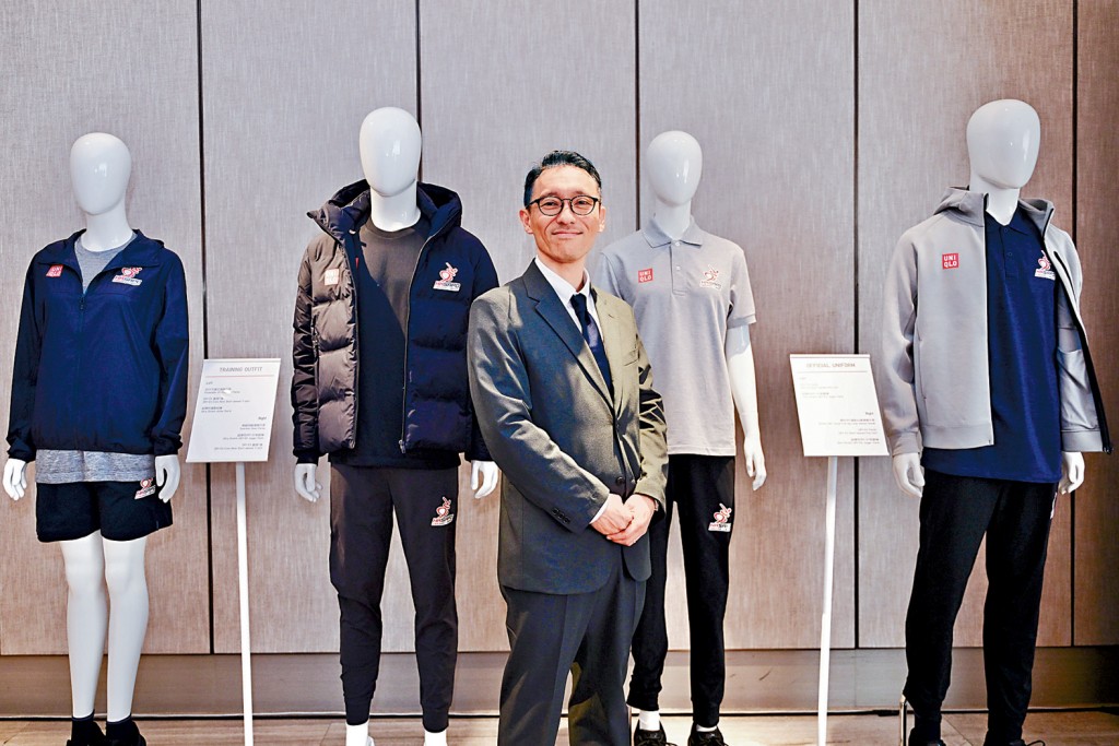 日本迅銷集團旗下服裝品牌UNIQLO至今進軍香港近20年，近年大力支持本地殘疾運動發展。