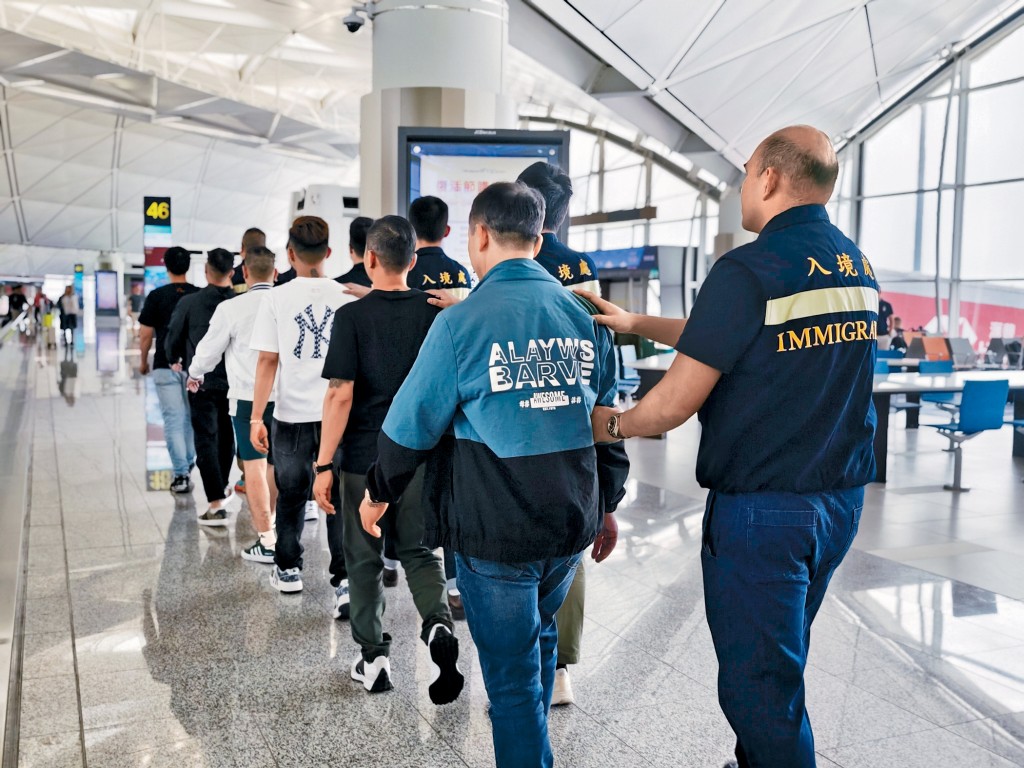 入境處一直致力將免遣返聲請不獲確立者，盡快遣送離港。