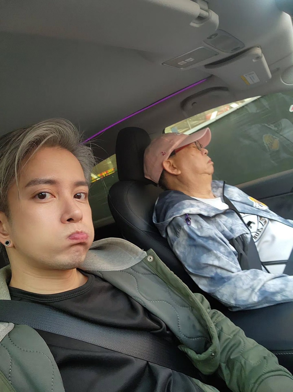 張彥博：「見證你很多的新的嘗試 在你身上獲益良多 一路好走，謝謝你～」