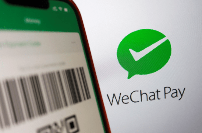 WeChat及WeChat Pay HK重申，绝不会主动透过电话和短讯等方式，索取用户银行卡账户及密码等个人资料，更不会要求用户转账。