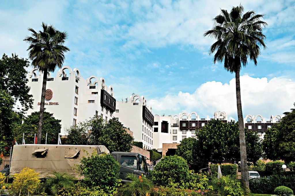 美伊代表團預期入住位於伊斯蘭堡紅區的五星級塞雷納酒店。