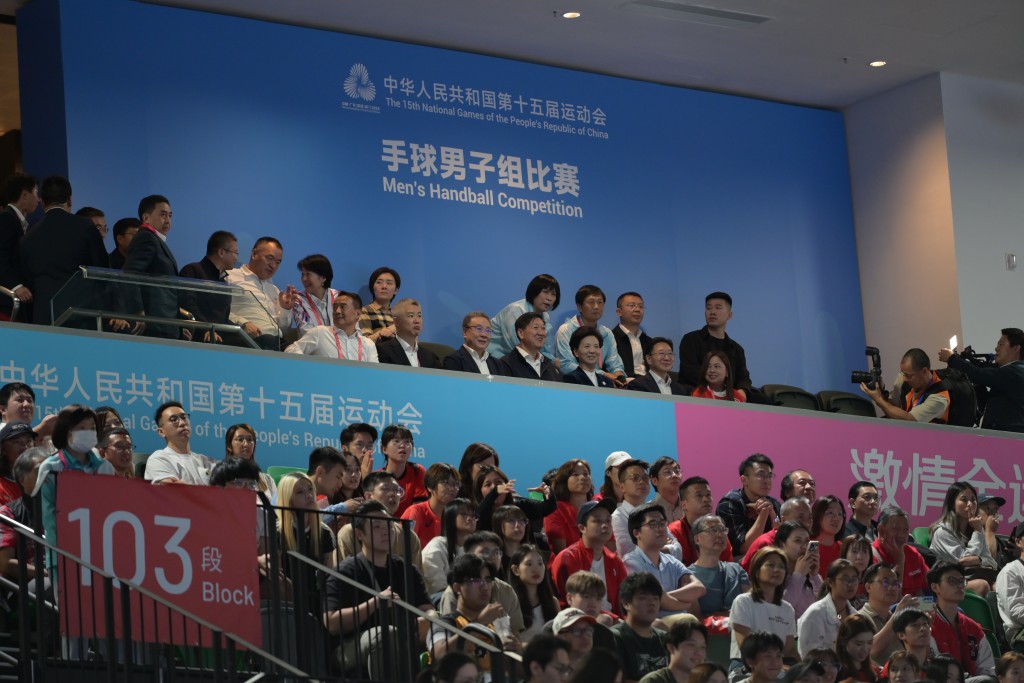 男子手球銅牌賽，港隊不敵北京隊。何君健攝