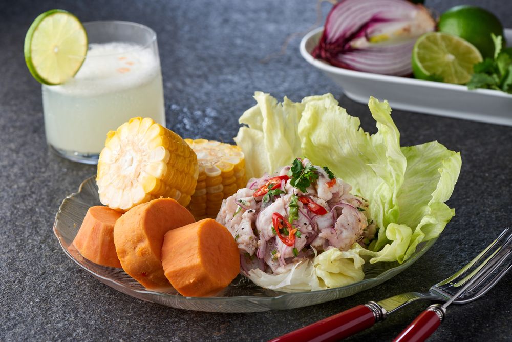 「檸汁醃魚生」是汪爸爸最喜歡的菜式之一，十分講究。