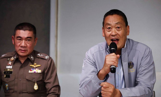 泰国总理赛塔在案发后会见传媒。路透社